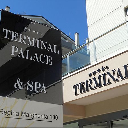 Terminal Palace & Spa Rimini Kültér fotó