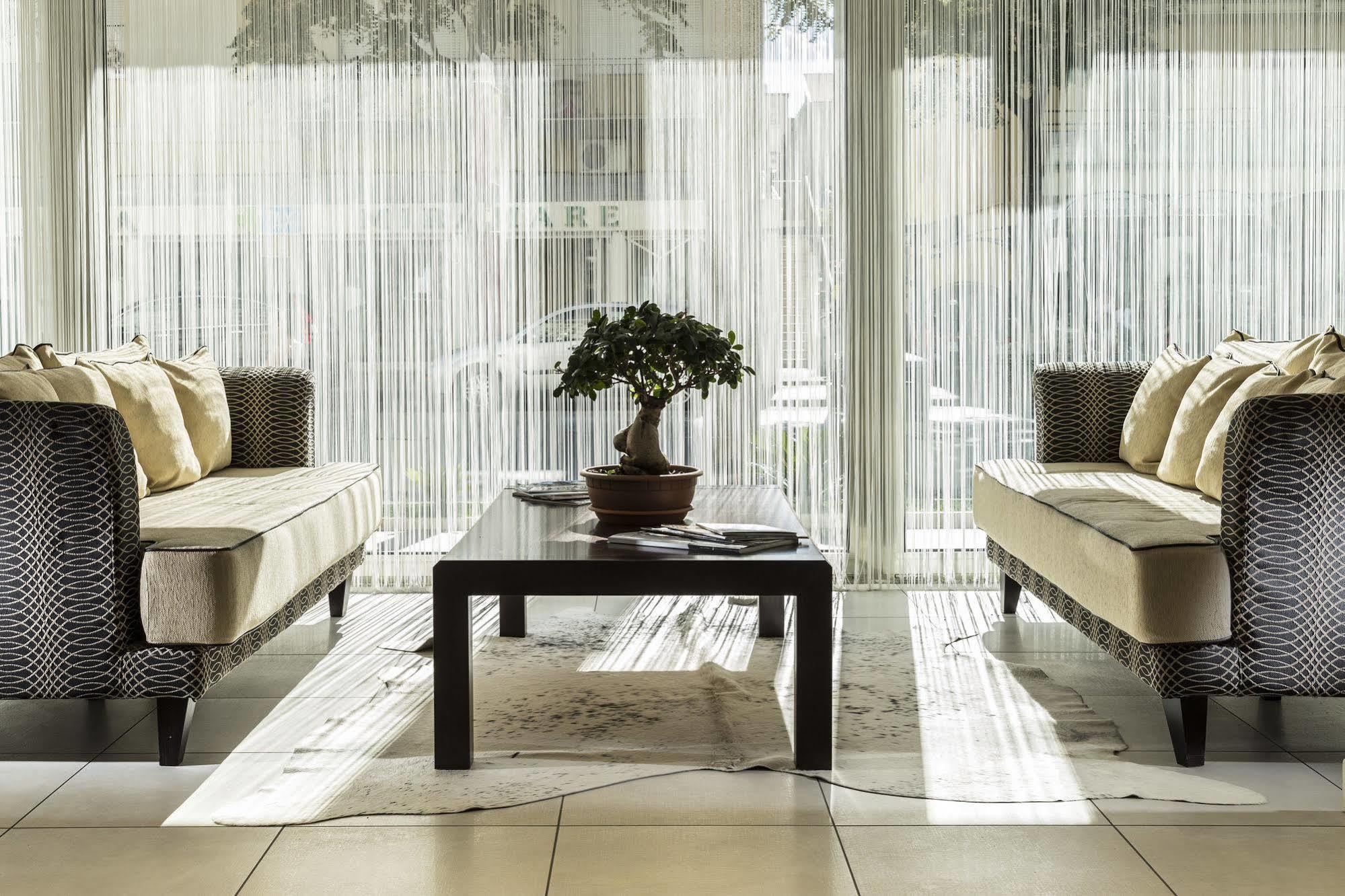 Terminal Palace & Spa Rimini Kültér fotó