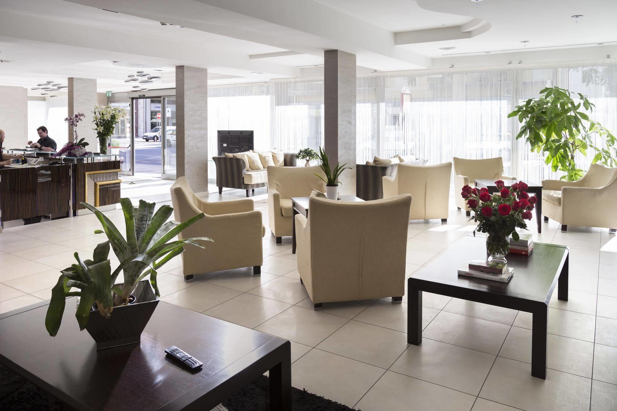 Terminal Palace & Spa Rimini Kültér fotó