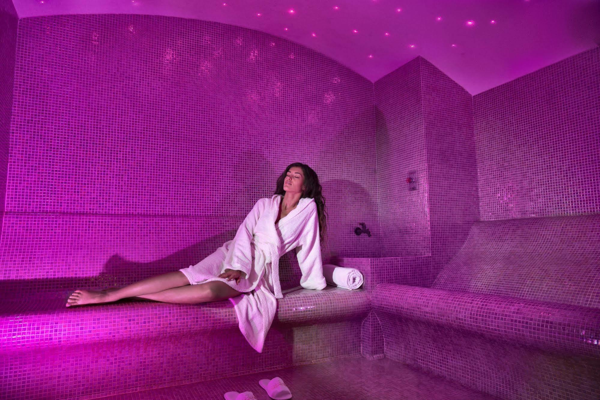 Terminal Palace & Spa Rimini Kültér fotó